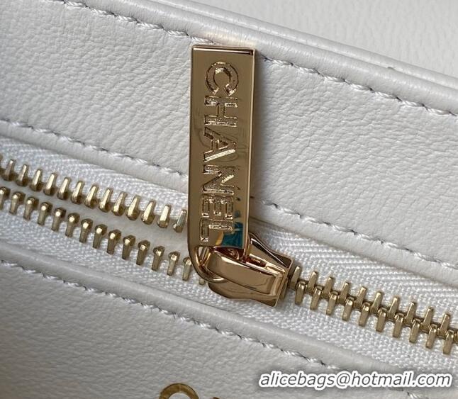 Grade Cheap Chanel Trendy CC Quilted Lambskin Mini Flap Bag with Top handle and Metal-Tone Band AS4654 White/Gold