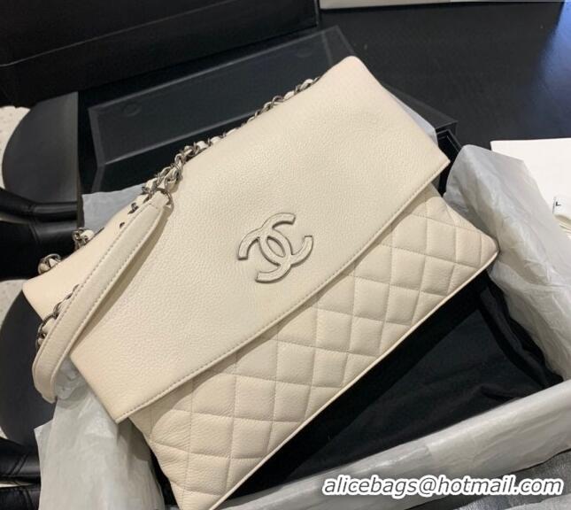 Good Looking Chanel Grained Calfskin Flap Bag A8095 White 2023