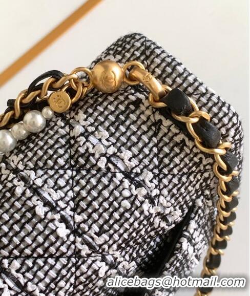 Famous Brand Chanel Tweed Small Flap Bag with Chain and Pearls AS4384 Black/White 2024