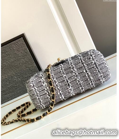 Famous Brand Chanel Tweed Small Flap Bag with Chain and Pearls AS4384 Black/White 2024