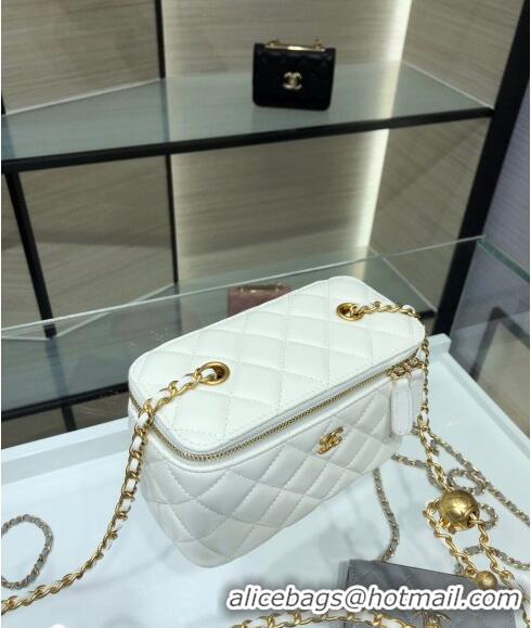 Grade Quality Chanel Lambskin Clutch with Chain and Gold-Tone Ball AP2303 White 2024