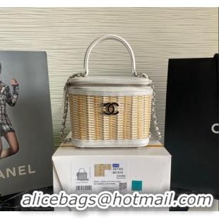 Grade Design Chanel Wicker and Calfskin Vanity Case AS1352 White 2024