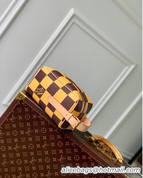 Famous Brand Louis Vuitton Locker Dopp Kit Bag in Damier Heritage Canvas N40567 Brown/Yellow 2024