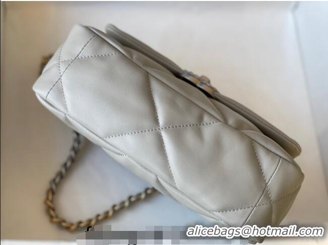 Trendy Design Chanel 19 Shiny Lambskin Small Flap Bag AS1160 Light Grey 2024