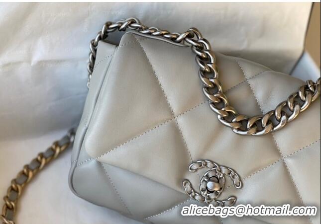 Trendy Design Chanel 19 Shiny Lambskin Small Flap Bag AS1160 Light Grey 2024