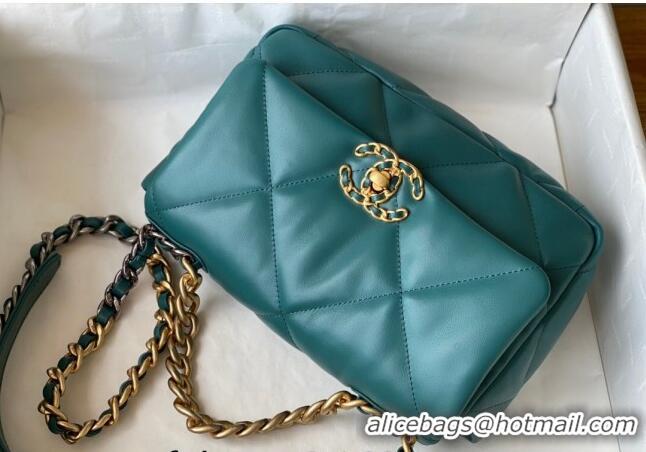 Fashion Grade Chanel 19 Shiny Lambskin Small Flap Bag AS1160 Green/Gold 2024