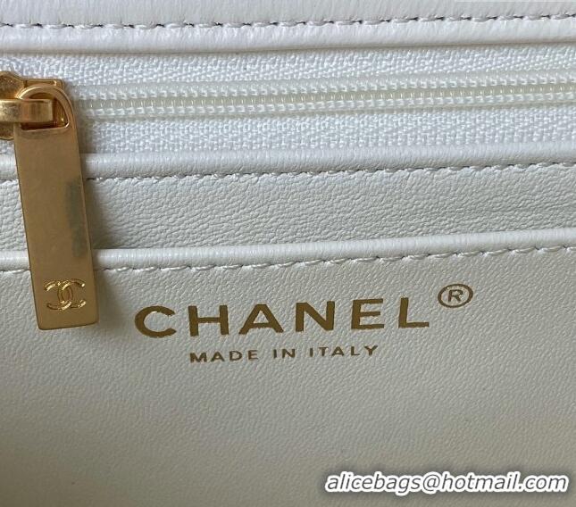 Top Quality Chanel Shiny Lambskin Small Flap Bag with Chain and Pearls AS4384 White 2024