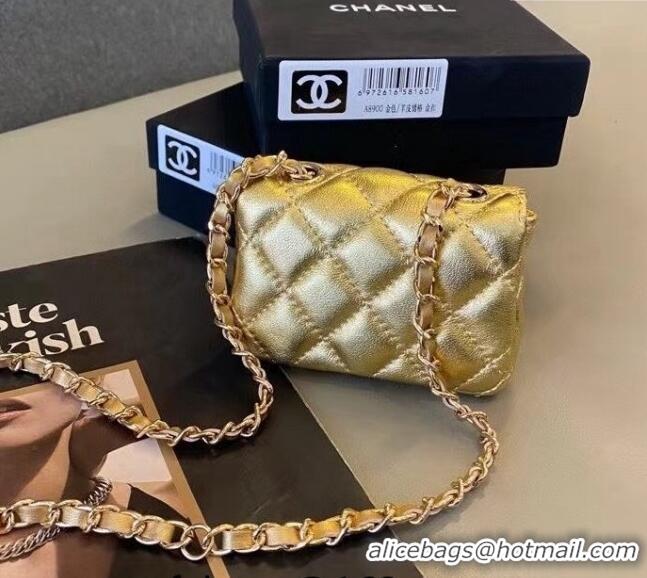 Famous Brand Chanel Quilted Metallic Leather Belt Bag 0408 Gold 2024