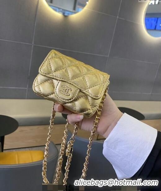 Famous Brand Chanel Quilted Metallic Leather Belt Bag 0408 Gold 2024