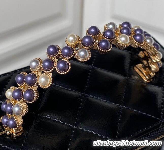 Low Price Chanel Shiny Crumpled Lambskin Clutch with Chain and Pearls Top Handle AP3804 Black 2024