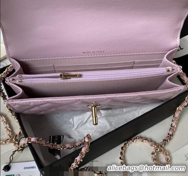 Inexpensive Chanel Shiny Crumpled Lambskin Clutch with Chain and Pearls Top Handle AP3803 Light Purple 2024