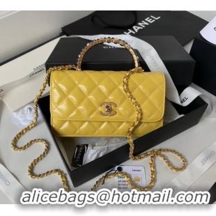 Famous Brand Chanel Shiny Crumpled Lambskin Clutch with Chain and Pearls Top Handle AP3803 Yellow 2024