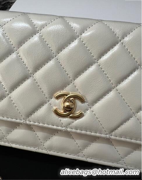 Well Crafted Chanel Shiny Crumpled Lambskin Wallet On Heart Chain WOC AP3785 White 2024