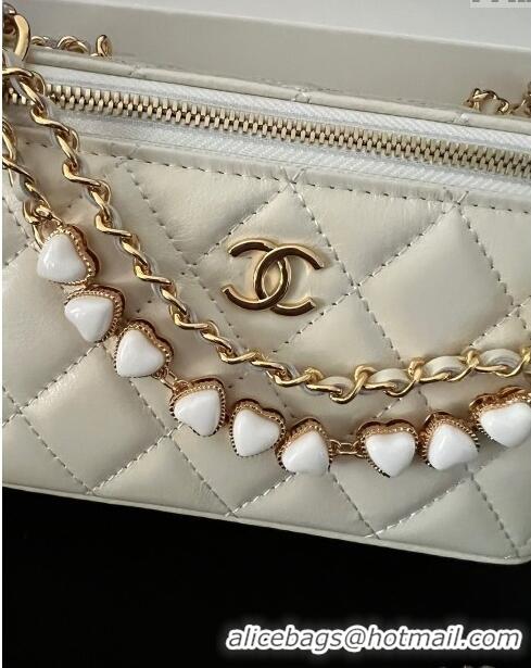 Good Looking Chanel Shiny Crumpled Lambskin Clutch with Heart Chain WOC AP3784 White 2024