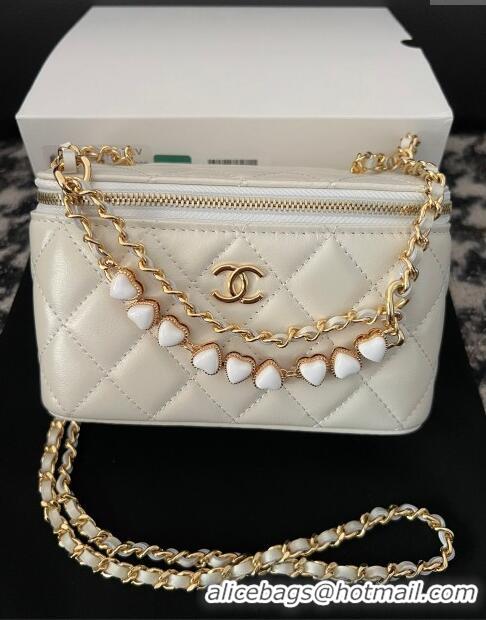 Good Looking Chanel Shiny Crumpled Lambskin Clutch with Heart Chain WOC AP3784 White 2024