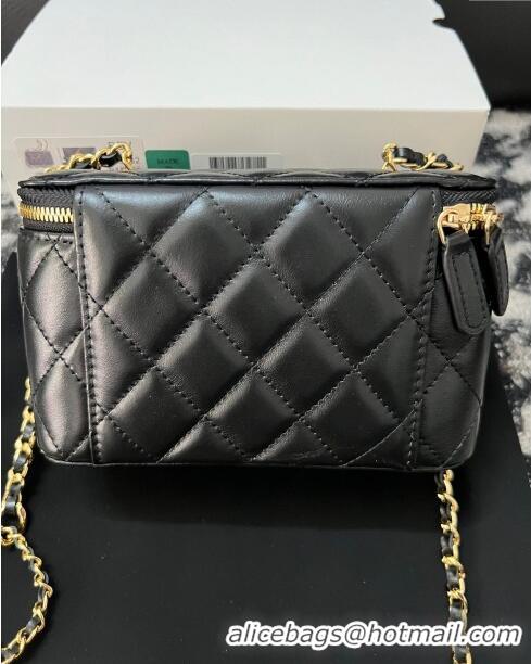 New Cheap Chanel Shiny Crumpled Lambskin Clutch with Heart Chain WOC AP3784 Black 2024