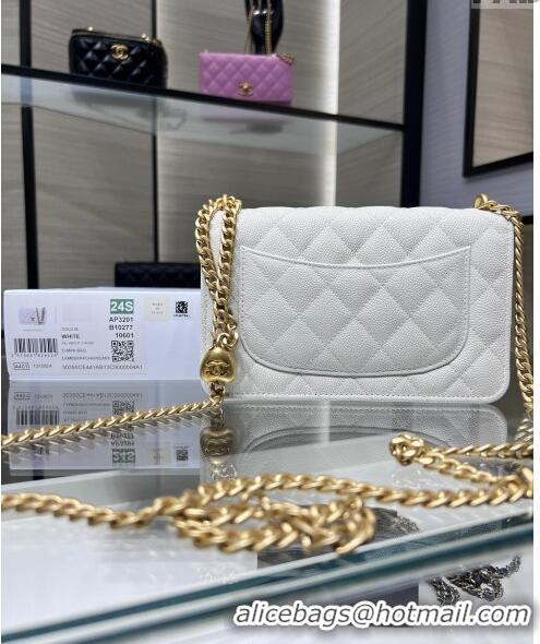 Buy Discount Chanel Grained Calfskin Clutch with Heart Chain AP3201 White 2024