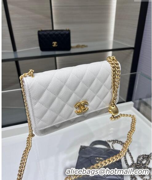 Buy Discount Chanel Grained Calfskin Clutch with Heart Chain AP3201 White 2024