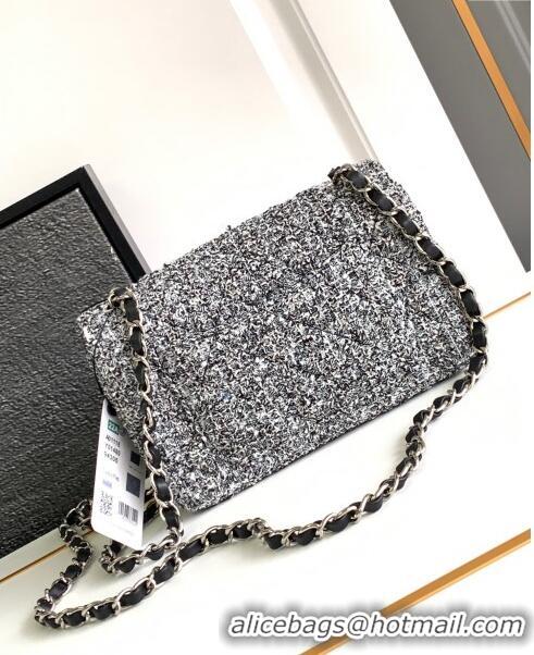 Buy Fashionable Chanel Classic Tweed Mini 11.12 Flap Bag A69900 White/Black 2024