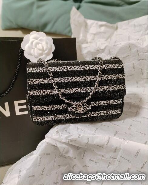 Famous Brand Chanel Crystals Evening Bag AS4297 Black/Silver 2024