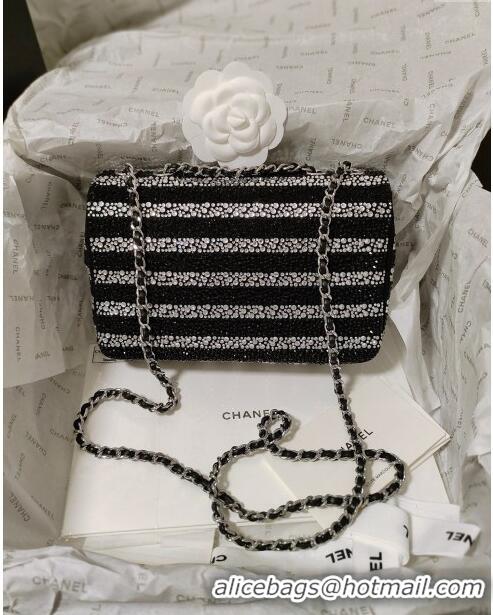 Famous Brand Chanel Crystals Evening Bag AS4297 Black/Silver 2024