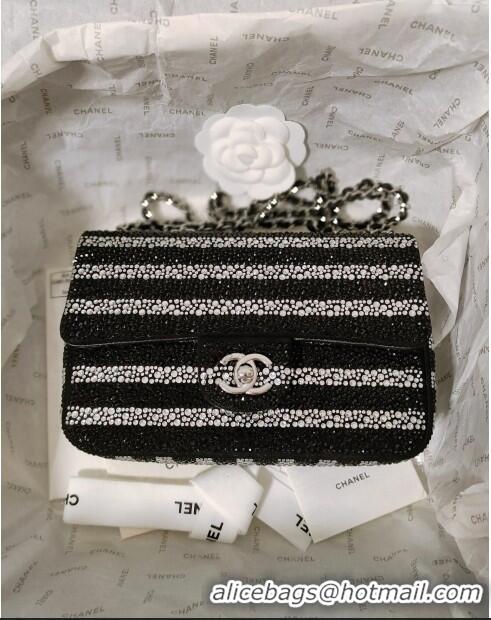 Famous Brand Chanel Crystals Evening Bag AS4297 Black/Silver 2024