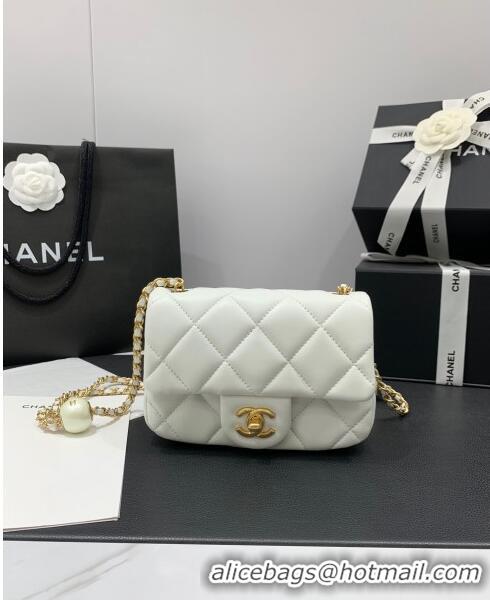 Promotional Chanel Lambskin Mini Flap Bag with Pearls Chain AS4868 White 2024