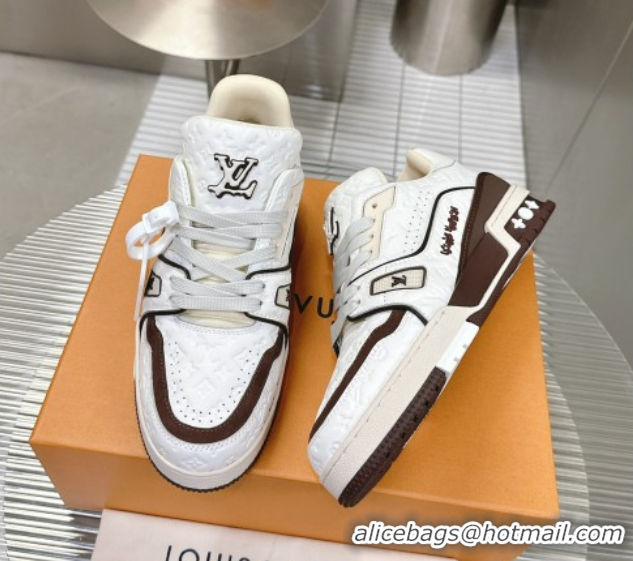 Sumptuous Louis Vuitton LV Trainer Sneakers in Monogram Leather White/Brown 608033