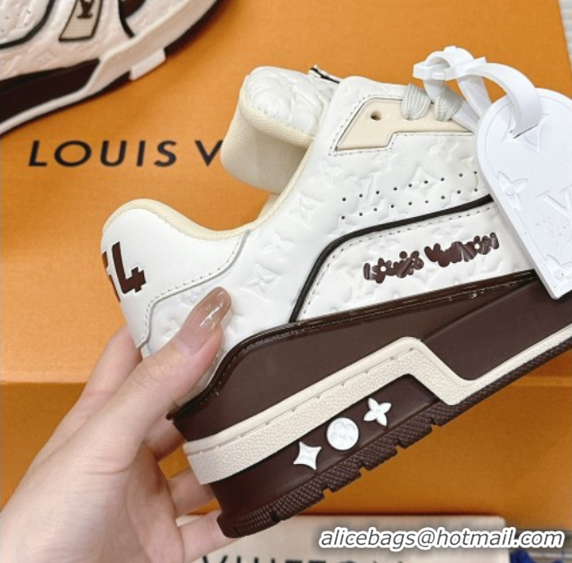 Sumptuous Louis Vuitton LV Trainer Sneakers in Monogram Leather White/Brown 608033