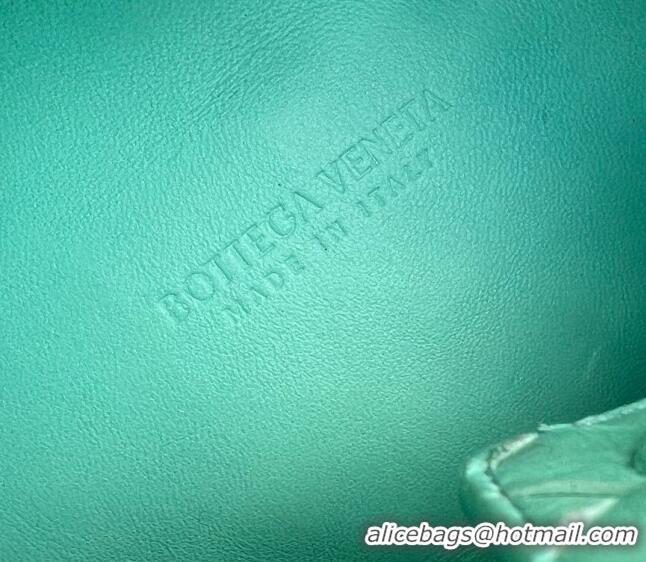 Famous Brand Bottega Veneta Small Parachute Shoulder Bag in Intrecciato Leather 796569 Green oasis 2024