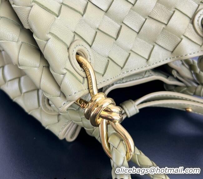 Grade Design Bottega Veneta Small Parachute Shoulder Bag in Intrecciato Leather 796569 Travertine Green 2024