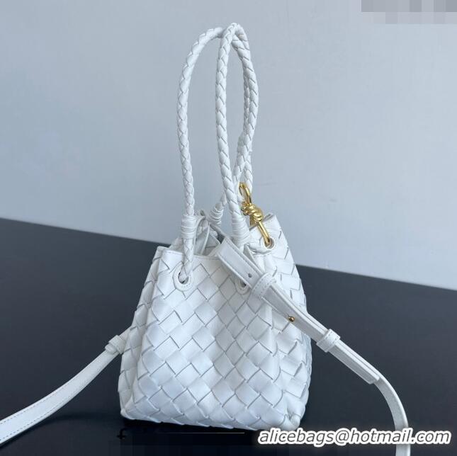 Hot Sell Cheap Bottega Veneta Small Parachute Shoulder Bag in Intrecciato Leather 796569 White 2024