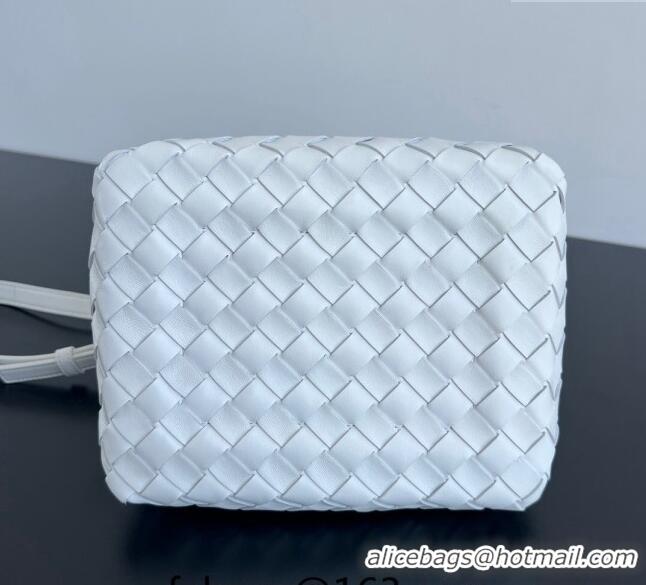 Hot Sell Cheap Bottega Veneta Small Parachute Shoulder Bag in Intrecciato Leather 796569 White 2024