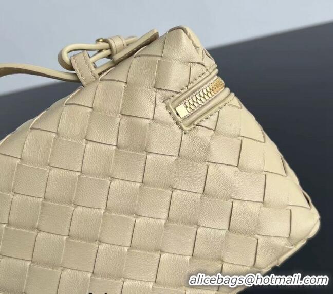 Buy Luxury Bottega Veneta Bang Bang Vanity Case in Intrecciato Leather 789109 Beige 2024