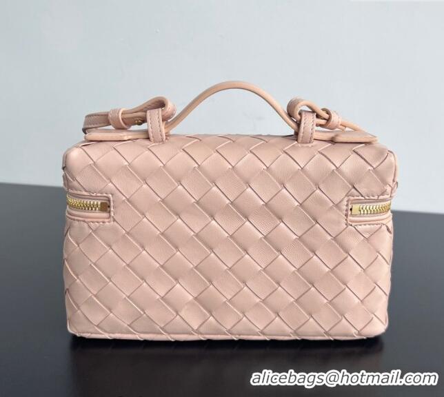 Good Looking Bottega Veneta Bang Bang Vanity Case in Intrecciato Leather 789109 Light Pink 2024