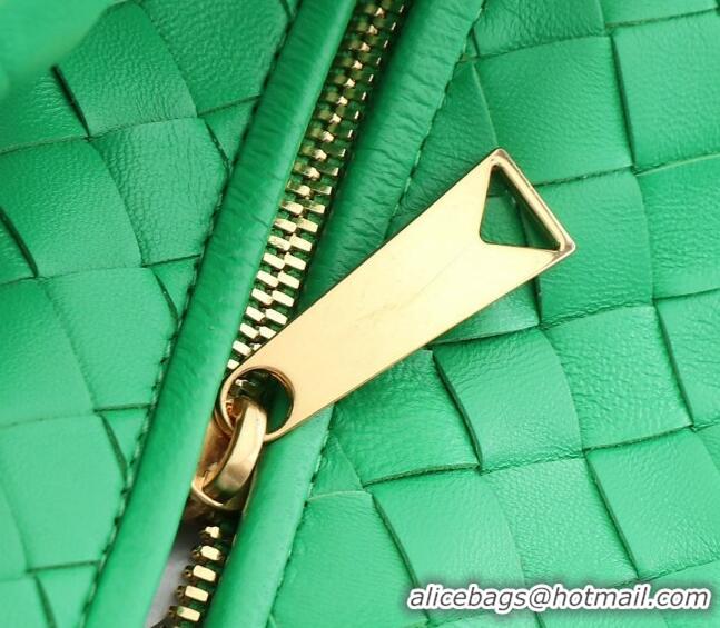 Well Crafted Bottega Veneta Small Jodie Hobo bag in Intrecciato Leather 600261 Parrot Green 2024