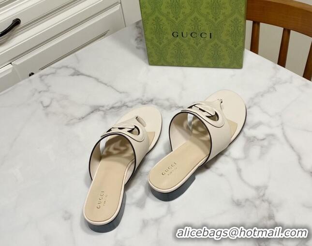 Best Grade Gucci Leather Flat Thong Slide Sandals with Cutout Interlocking G White 05044