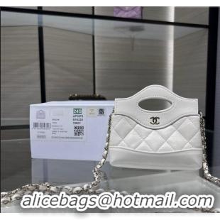 Low Cost Chanel Shiny Lambskin Clutch with Chain AP3875 White 2024