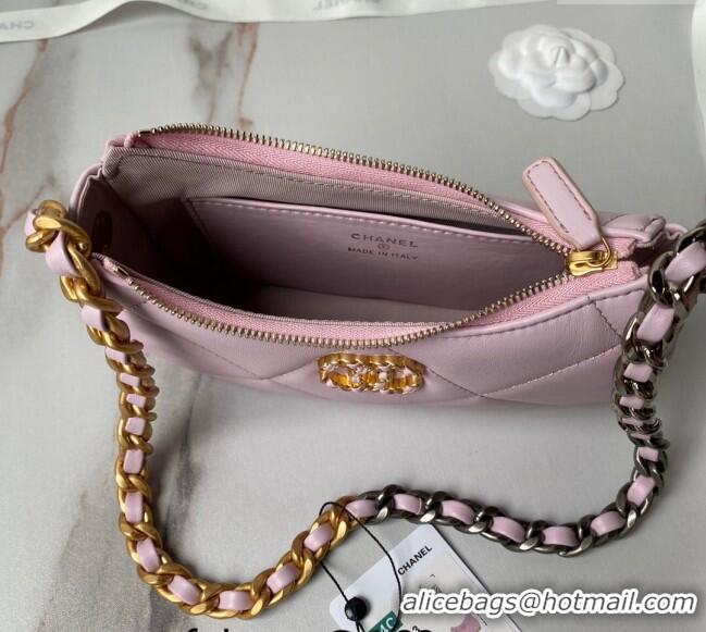 Fashion Luxury Chanel 19 Calfskin Clutch with Short Chain AP3763 Light Purple 2024