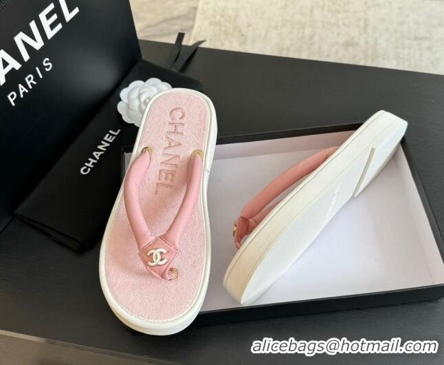 Popular Style Chanel Lambskin Thong Flat Slides Sandal with CC Patch Light Pink 601051