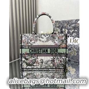 Modern Classic Dior Medium Book Tote Bag in Ecru Multicolor Dior 4 Saisons Automne Soleil Ecru Multicolor CD2804 Green 2