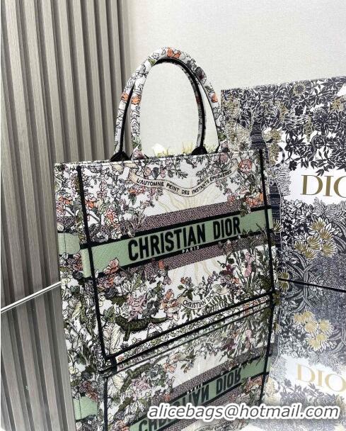 Modern Classic Dior Medium Book Tote Bag in Ecru Multicolor Dior 4 Saisons Automne Soleil Ecru Multicolor CD2804 Green 2