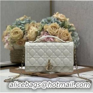 Famous Brand Dior My Dior Top Handle Bag Latte Cannage Lambskin CD2831 White 2024