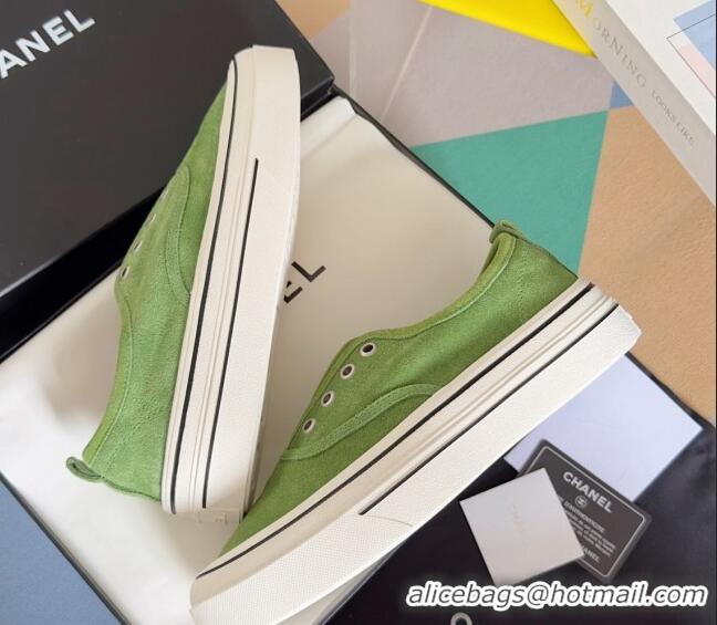 Purchase Chanel Suede Platform Sneakers Green 601109