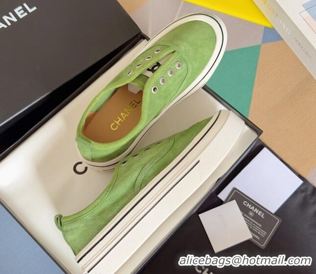 Purchase Chanel Suede Platform Sneakers Green 601109