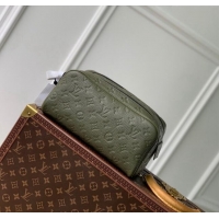 Top Grade Louis Vuitton Dopp Kit Toilet Clutch in Taurillon Monogram Leather M82576 Green 2024