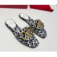 Good Product Valentino VLogo Printed Flat Slide Sandals Black/White 429066