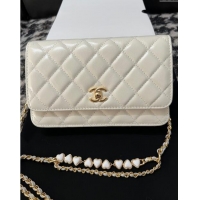 Well Crafted Chanel Shiny Crumpled Lambskin Wallet On Heart Chain WOC AP3785 White 2024