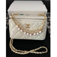 Good Looking Chanel Shiny Crumpled Lambskin Clutch with Heart Chain WOC AP3784 White 2024