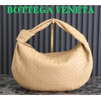 Market Sells Bottega...